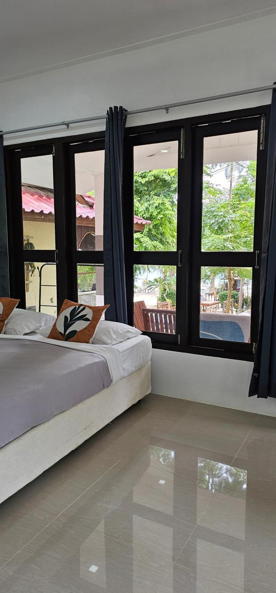 Viking Holiday Resort Koh Samet Exterior photo